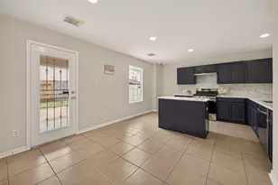 13011 Hill Canyon Ln, Houston, TX 77072 - Photo 10
