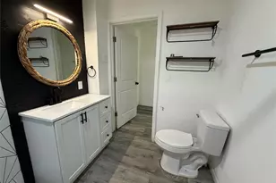 221 18th Ave N, Texas City, TX 77590 - Photo 12