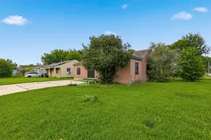 1419 Silverdale St, Houston, TX 77029 - Photo 18