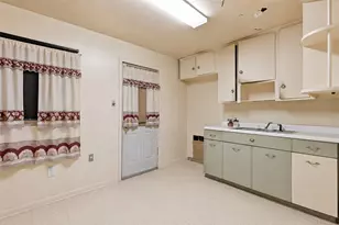 1419 Silverdale St, Houston, TX 77029 - Photo 2