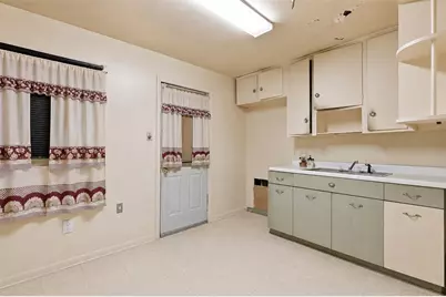 1419 Silverdale Street, Houston, TX 77029 - Photo 10