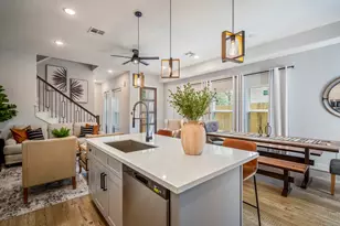 3710 Noah St, Houston, TX 77021 - Photo 2