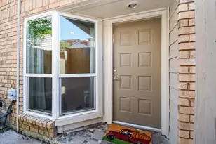 1829 Augusta Dr, Houston, TX 77057 - Photo 2