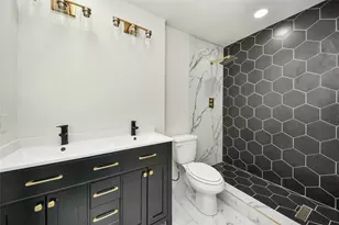 5442 Airport Blvd, Houston, TX 77048 - Photo 18