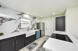 5442 Airport Blvd, Houston, TX 77048 - Photo 12