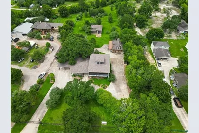 323 E Palm Street, Fresno, TX 77545 - Photo 40