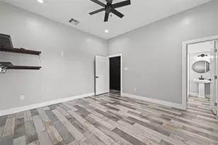 323 E Palm St, Fresno, TX 77545 - Photo 18