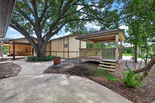 323 E Palm St, Fresno, TX 77545 - Photo 10