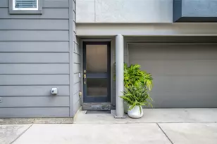 2303 Whitney St, Houston, TX 77006 - Photo 4