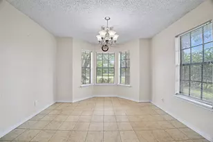 201 Red Oak Cir, Brazoria, TX 77422 - Photo 8