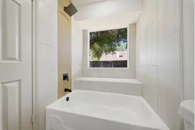 3816 Youpon Drive, La Porte, TX 77571 - Photo 18