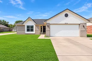 3816 Youpon Dr, La Porte, TX 77571 - Photo 1