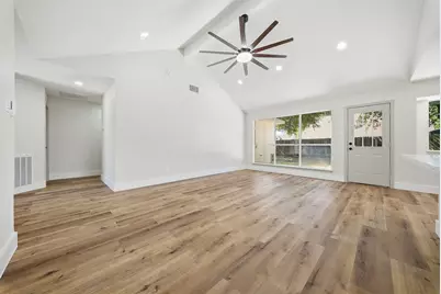3816 Youpon Drive, La Porte, TX 77571 - Photo 4