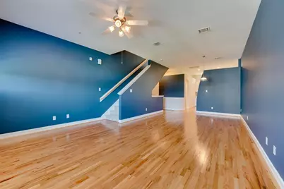 5941 South Loop E #1104, Houston, TX 77033 - Photo 6