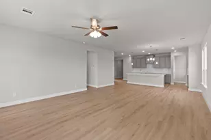 4525 Blue Mountain Laurel St, Pinehurst, TX 77362 - Photo 8