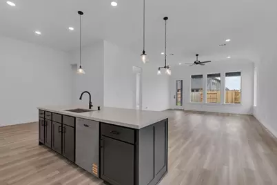 4525 Blue Mountain Laurel Street, Pinehurst, TX 77362 - Photo 4