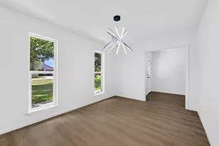 7114 Fox Run Dr, Angleton, TX 77515 - Photo 6