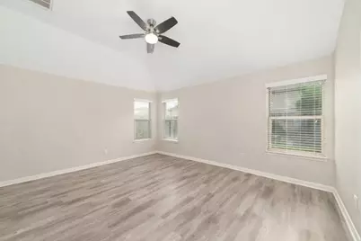 19610 Kingston Green Lane, Houston, TX 77073 - Photo 14