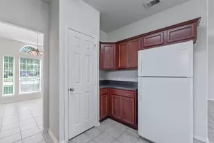 131 Sunset Falls Dr, La Marque, TX 77568 - Photo 16