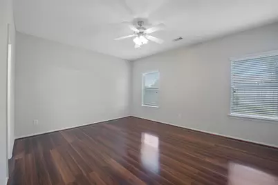 131 Sunset Falls Drive, La Marque, TX 77568 - Photo 18