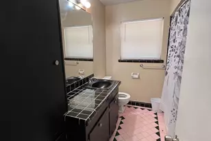 2704 Cedar Dr, Huntsville, TX 77320 - Photo 8