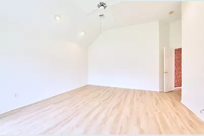 4006 Perry Knoll Court, Sugar Land, TX 77479 - Photo 12