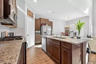25818 Balsamwood Dr, Tomball, TX 77375 - Photo 8
