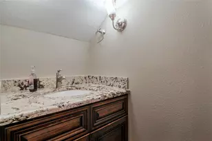 8602 Oakford Dr, Houston, TX 77024 - Photo 28