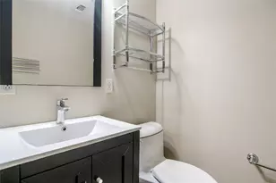 8602 Oakford Dr, Houston, TX 77024 - Photo 22
