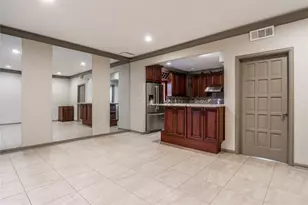 8602 Oakford Dr, Houston, TX 77024 - Photo 12