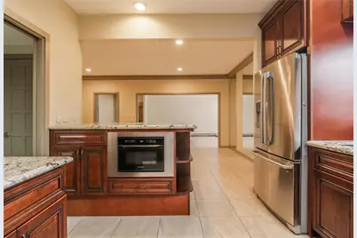 8602 Oakford Drive, Houston, TX 77024 - Photo 10