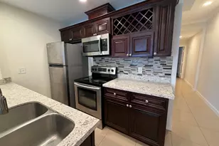 2101 Ave P, Galveston, TX 77550 - Photo 4