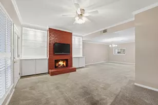 2232 S Piney Point Rd, Houston, TX 77063 - Photo 10