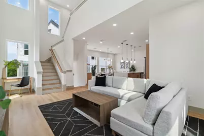 2943 Delafield Street, Houston, TX 77023 - Photo 2