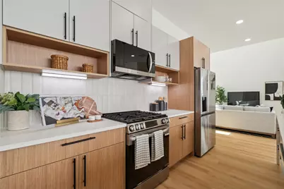 2943 Delafield Street, Houston, TX 77023 - Photo 18