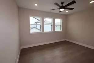 19819 Moonflower Mdw St, Cypress, TX 77433 - Photo 16