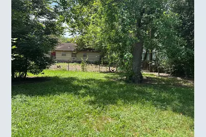 5522 Thrush Drive, Houston, TX 77033 - Photo 12