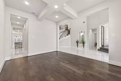 22 Crown Grove, Sugar Land, TX 77498 - Photo 8