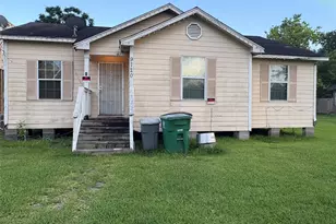 9720 Tuffly St, Houston, TX 77029 - Photo 1