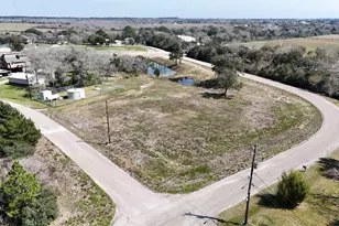 607 Glen Cove-Cr 730, Liverpool, TX 77577 - Photo 18