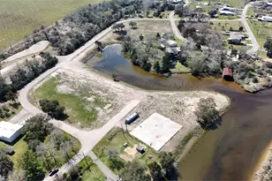 607 Glen Cove-Cr 730, Liverpool, TX 77577 - Photo 14