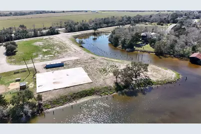 607 Glen Cove-Cr 730, Liverpool, TX 77577 - Photo 4