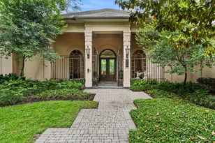 6 Mott Ln, Houston, TX 77024 - Photo 1
