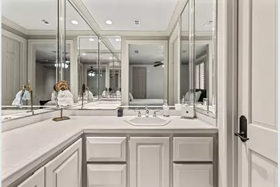 6 Mott Lane, Houston, TX 77024 - Photo 38