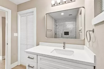 2803 S Houston Drive, La Marque, TX 77568 - Photo 24