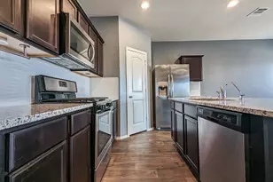 14541 Montclair Way, Magnolia, TX 77354 - Photo 8