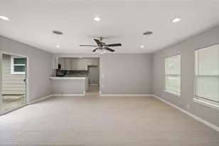 5755 Belvedere St, Houston, TX 77021 - Photo 12