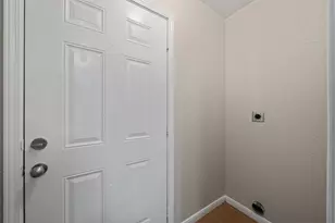 8202 Cannon St, Houston, TX 77051 - Photo 30