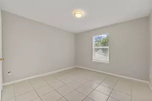 8202 Cannon St, Houston, TX 77051 - Photo 28