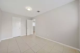 8202 Cannon St, Houston, TX 77051 - Photo 22